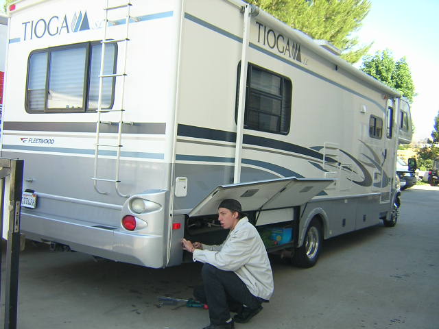 MotorHome and RV Auto Body Paint and Collision Repair Specialists