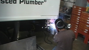 plumbing truck welding photo from www.thecrashdoctor.com