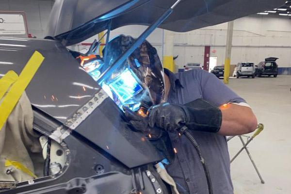 CVC-2 | Schaefer Autobody Centers welding on an SUV