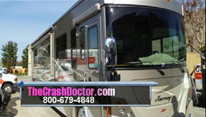 2008 winnebago journey auto body fiberglass repair and paint from www.thecrashdoctor.com photograph